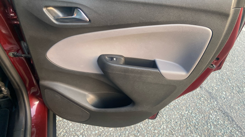 Vauxhall Crossland X 1.2T [110] Elite 5dr [Start Stop] Auto Petrol Hatchback